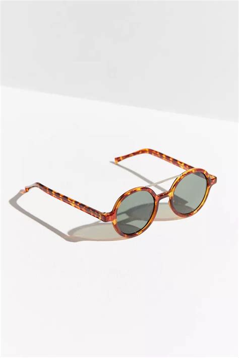 Komono Vivien Sunglasses .